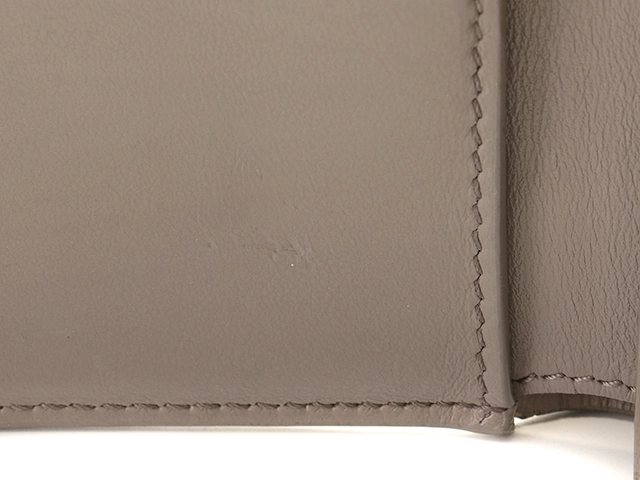 CELINE セリーヌ 財布 ミディアムストラップウォレット グレージュ カーフ 10B643BFP【472】YY