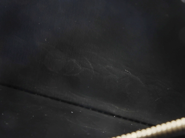 LOUIS VUITTON　ルイ・ヴィトン　ジッピー・ウォレット　モノグラム・リバース　ブラウン　M82444　長財布　2147200562353【207】