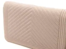 CHANEL　シャネル　ボーイシャネル　Vステッチチェーンウォレット　キャビアスキン　ピンクベージュ/GP　AP1117【431】