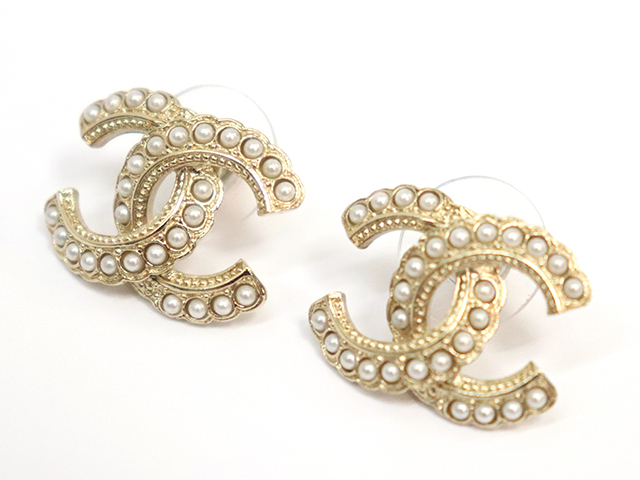 CHANEL シャネル ココマークピアス ゴールド ゴールドメッキ／フェイク