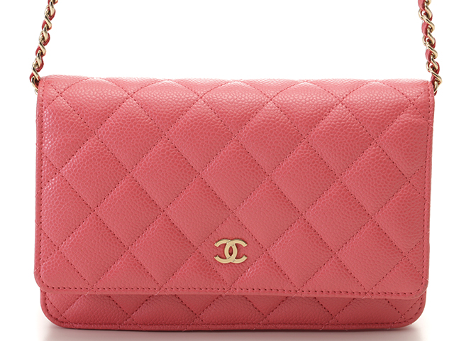 最新作　CHANEL シャネル　チェーンウォレット　キャビアスキン　ピンク