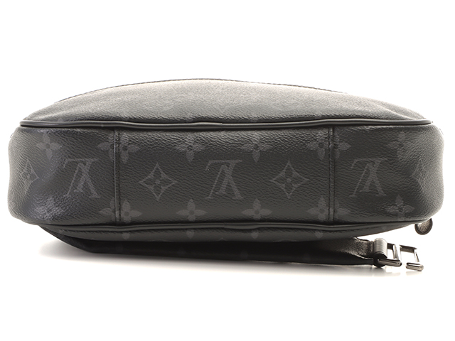 LOUIS VUITTON 　ルイヴィトン　バムバッグ　モノグラム・エクリプス　M42906　参考定価￥184,800-　【433】