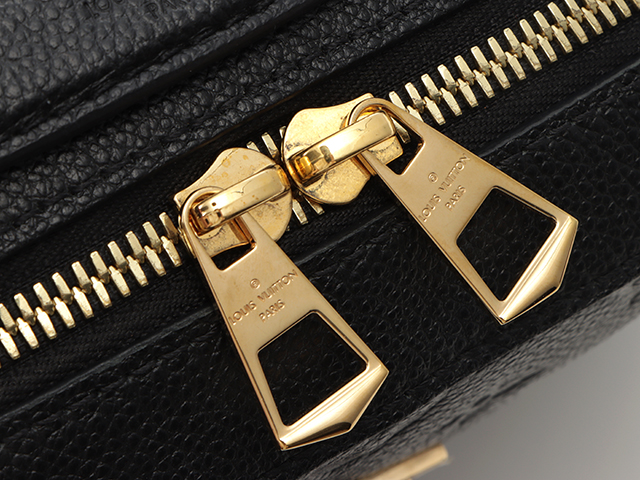 LOUIS VUITTON ルイ・ヴィトン サントンジュ M44593 モノグラム