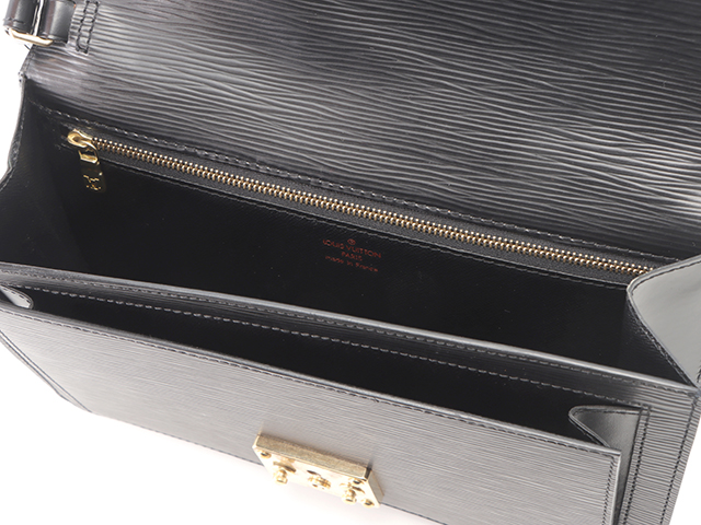 鑑定済 ルイヴィトン エピ ポシェット セリエドラゴンヌ ノワール LOUIS VUITTON 【ルイヴィトン】 エピ ポシェットセリエ