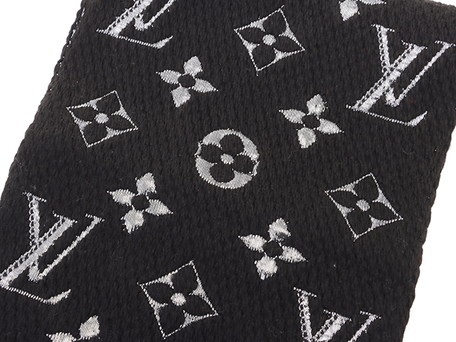 LOUIS VUITTON ルイヴィトン エシャルプ・ロゴマニア シャイン