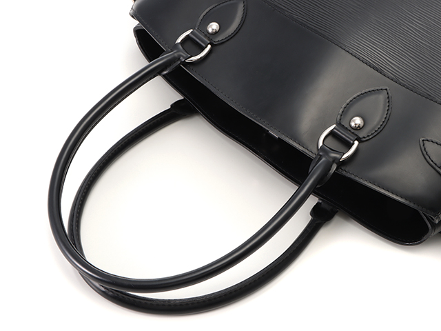 LOUIS VUITTON ルイヴィトン パッシィGM エピ ノワール M59252
