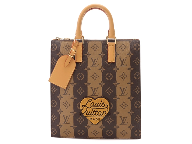 LOUIS VUITTON ルイヴィトン サックプラ メッセンジャー M45969 NIGO