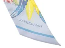 Hermes　ツイリー DANSE PACIFIQUE シルク ブルーシエル/ヴェール　063572S 15　2147300372111【207】