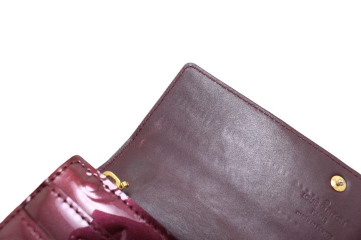 【美品】ルイヴィトン ヴェルニ M91521 ワインレッド 長財布 モノグラム LOUIS VUITTON ルイ・ヴィトン ポルトフォイユ・サラ 長財布