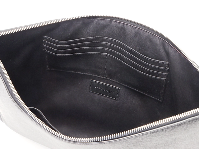 SAINT LAURENT　サンローラン　クラッチバッグ　ブラック　レザー　378261　2147300396506【437】