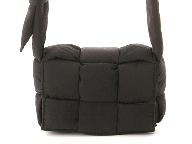 BOTTEGA VENETA ボッテガヴェネタ ショルダーバッグ パデット