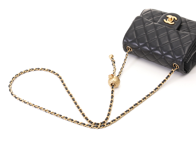CHANEL シャネル ミニマトラッセ18 ココボール チェーン