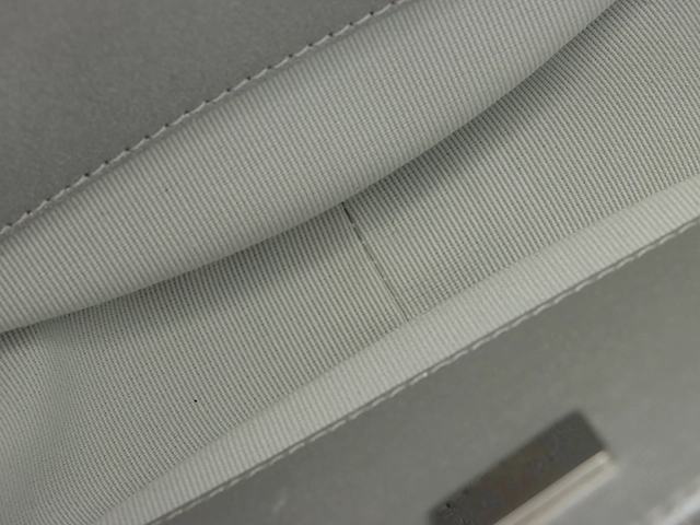 CHANEL　シャネル　マトラッセ　ハートシェイプショルダーバッグ　シルバー／ＳＶ　ラムスキン　【471】