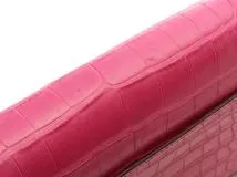 HERMES　エルメス　コンスタンス・トゥーゴー　ローズ　ショッキング　アリゲーターマット　シルバー金具　B刻印（2023年頃製造）【472】SS