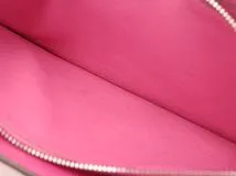 HERMES　エルメス　コンスタンス・トゥーゴー　ローズ　ショッキング　アリゲーターマット　シルバー金具　B刻印（2023年頃製造）【472】SS