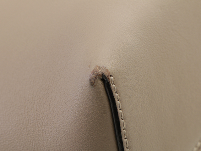 ネット限定】 FENDI フェンディ バイザウェイ ミディアム ネット限定】 FENDI フェンディ バイザウェイ ミディアム