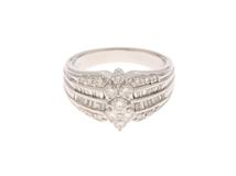JEWELRY　ジュエリー　リング　PT900プラチナ　サイズ#11号  　ダイヤモンド0.85ct   　重さ8.9g  【472】HA