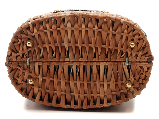 FENDI フェンディ バッグ バニティ バニティバッグ ズッカ 筒型
