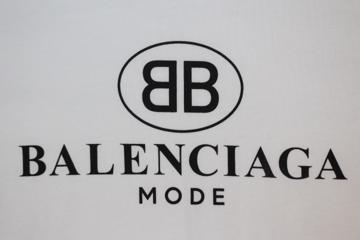 BALENCIAGA バレンシアガ Tシャツ レディースS ホワイト コットン ロゴ