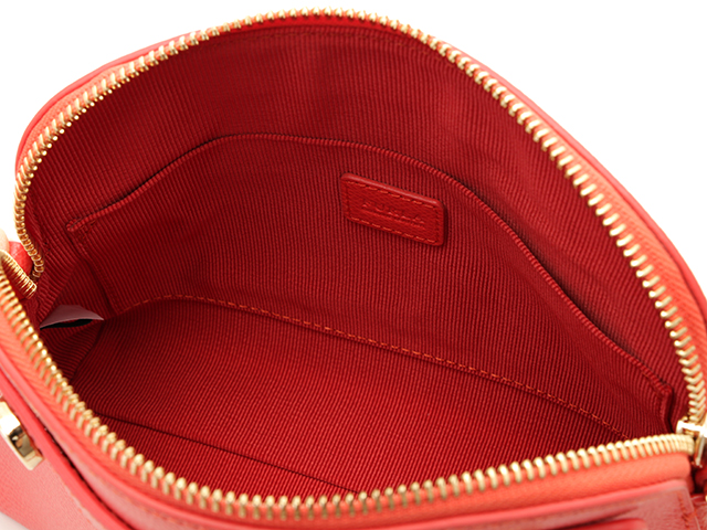 FURLA フルラ パイパー ミニサイズ ショルダーバッグ 斜め掛け FURLA フルラ パイパー ミニサイズ ショルダーバッグ 斜め掛け