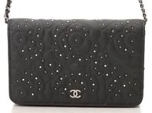 ＣＨＡＮＥＬ シャネル カメリア ラインストーン チェーンウォレット