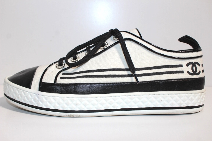CHANEL シャネル ローカット スニーカー CHANEL シャネル ローカットスニーカー G34578 メンズ41 ホワイト