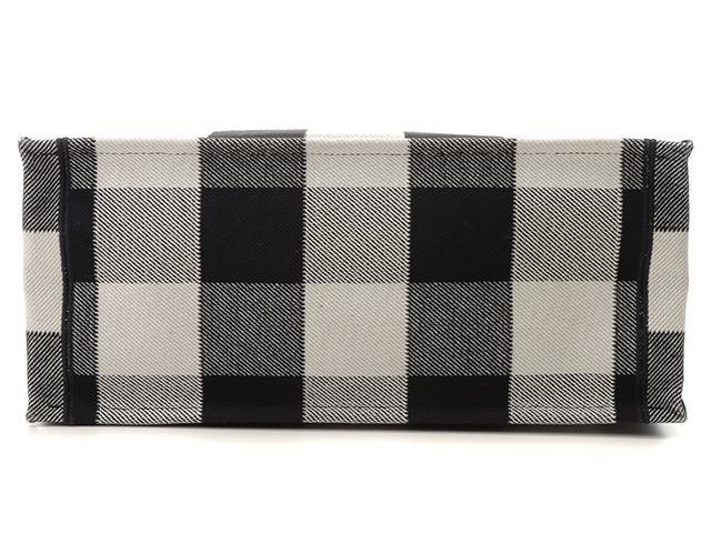 Dior チェック柄ブックトート ラージ ブラック×ホワイト
