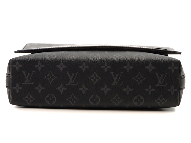 LOUIS VUITTON ルイヴィトン ディストリクト MM NV2 ショルダーバッグ