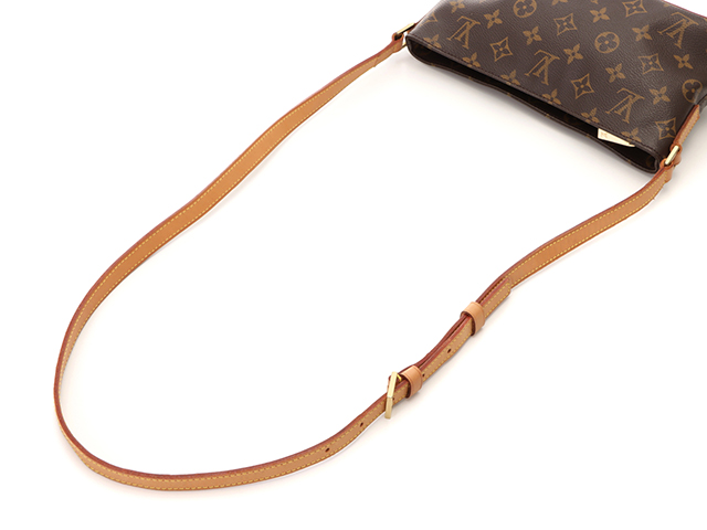 LOUIS VUITTON ルイヴィトン トロター M51240 モノグラム