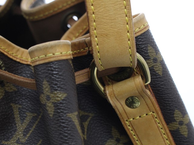 ルイヴィトン ショルダーバッグ 肩掛け ノエ M42224 モノグラム ゴールド金具 カジュアル レディース 女性  LOUIS VUITTON Shoulder bag monogram