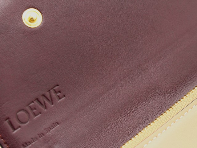 LOEWE ロエベ ゲートポシェット ショルダーウォレット