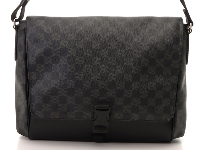 Louis Vuitton Damier Graphite Messenger MM N41458 Men's Messenger