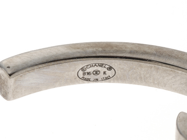 CHANEL シャネル ココマーク ラインストーンフープ ピアス シルバー SV