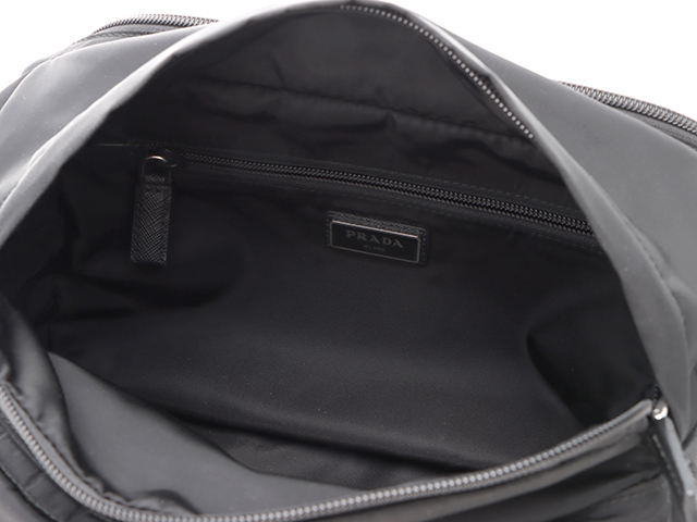 PRADA プラダ クロスボディバッグ ブラック ナイロン サフィアーノ