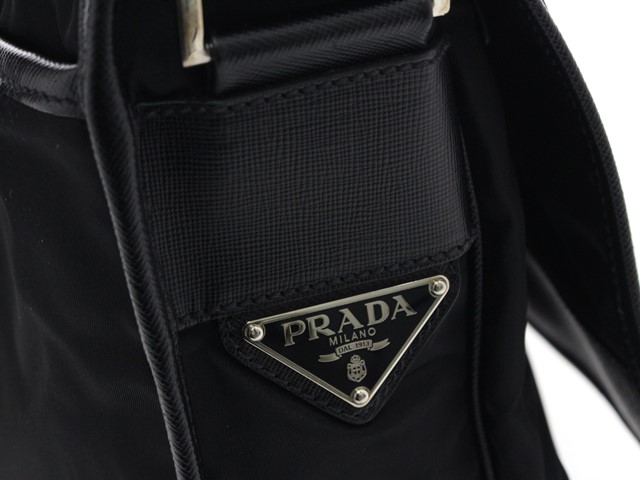 PRADA　プラダ　ショルダーバッグ　ナイロン　レザー　ブラック　【433】