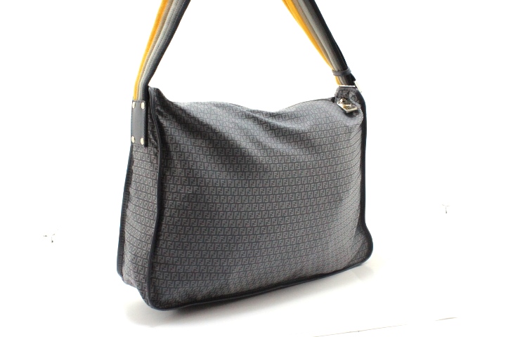 鳥 41537◇フェンディ/FENDI◇ワンショルダーバッグ/ ショルダーバッグ