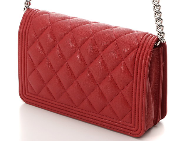 CHANEL ボーイシャネル チェーンウォレット レッド キャビア CHANEL ボーイシャネル チェーンウォレット レッド キャビア