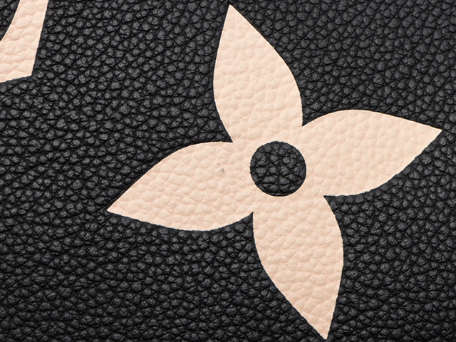 Louis Vuitton ルイ・ヴィトン オンザゴーGM LVクラフティ