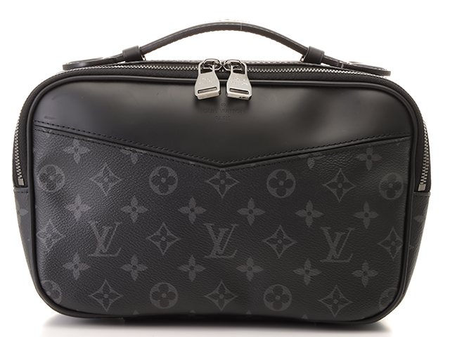 Louis Vuitton ルイヴィトン バムバッグ モノグラム エクリプス M 17年頃製造 メンズボディバッグ ショルダーバッグ 参考定価 170 500 販売当時 435 の購入なら 質 の大黒屋 公式