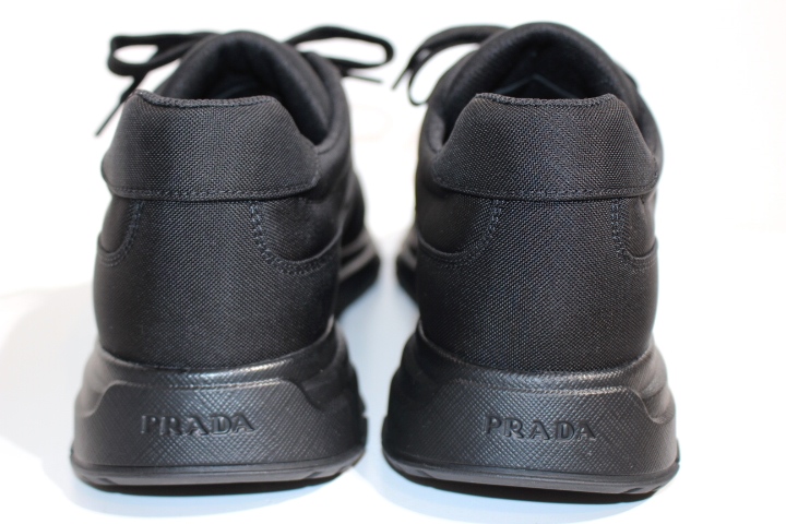 PRADA プラダ スニーカー メンズ8 約27cm ブラック ファブリック