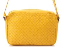 BOTTEGA VENETA　ボッテガ・ヴェネタ　イントレチャート　イエロー　レザー　ショルダーバッグ　2148103459337　【437】