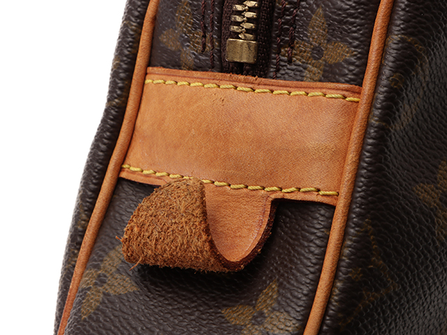 LOUIS VUITTON ルイ・ヴィトン ポルトドキュマン ヴォワヤージュ