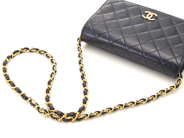 CHANEL シャネル フルフラッププッシュロック ミニマトラッセ