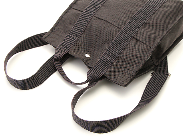 HERMES エルメス リュックサック エールバッグアドMM キャンバス ...