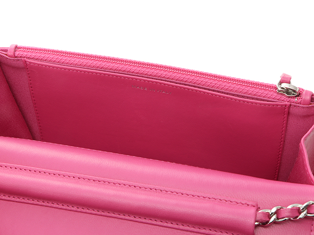 CHANEL シャネル チェーンウォレット マトラッセ ピンク ラムスキン