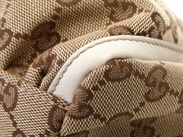 GUCCI グッチ GG柄 キャンバス×レザー アビー　ワンショルダーバッグ 白 GUCCI グッチ GG柄 キャンバス×レザー アビー ワンショルダー