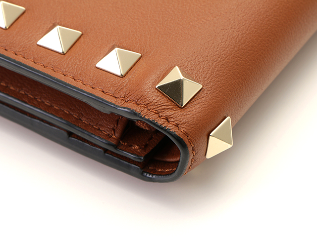 VALENTINO バレンチノ ロックスタッズ 二つ折財布 XW2POP39