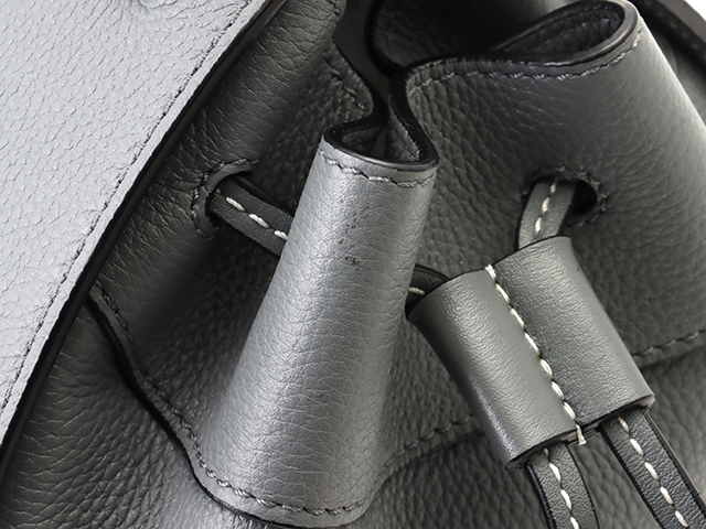 LOEWE ロエベ ハンモックミニ ドローストリングバッグ　美品 ロエベ LOEWE ハンモックドローストリングミニ ピンクベージュ