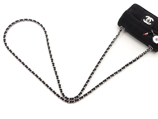 CHANEL シャネル ミラーリップチョコバーミニチェーンショルダー CHANEL シャネル ミラーリップチョコバーミニチェーンショルダー