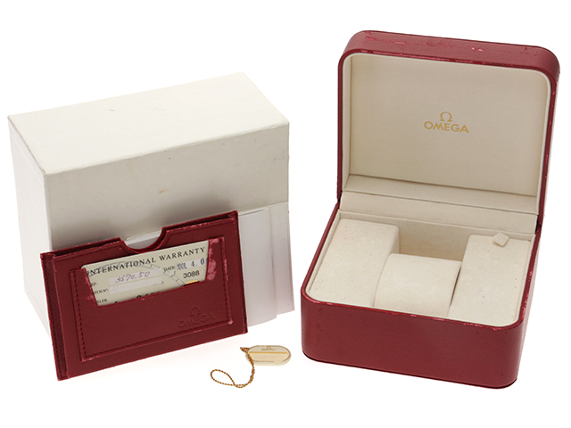 OMEGA スピードマスター プロフェッショナル 35705000 手巻き 3570.50 スピードマスター プロフェッショナル 手巻き 中古価格比較